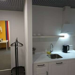 Мини-отель Артбокс Санкт-Петербург Апартаменты: двухкомнатный с кухней-1