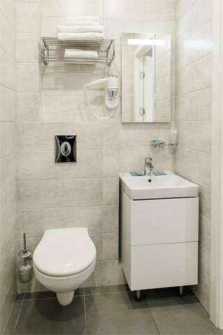 Мини-отель Артбокс Санкт-Петербург Трехместный Стандарт с кухней-14