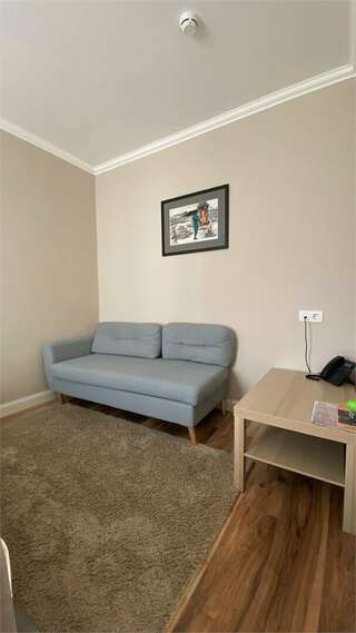 Мини-отель Артбокс Санкт-Петербург Трехместный Стандарт с кухней-11