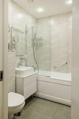 Мини-отель Артбокс Санкт-Петербург Четырехместный Делюкс-6