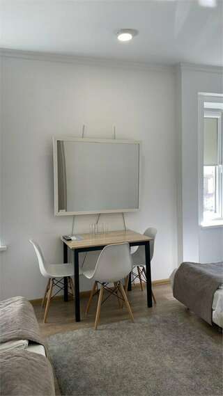 Мини-отель Артбокс Санкт-Петербург Четырехместный Лофт-10